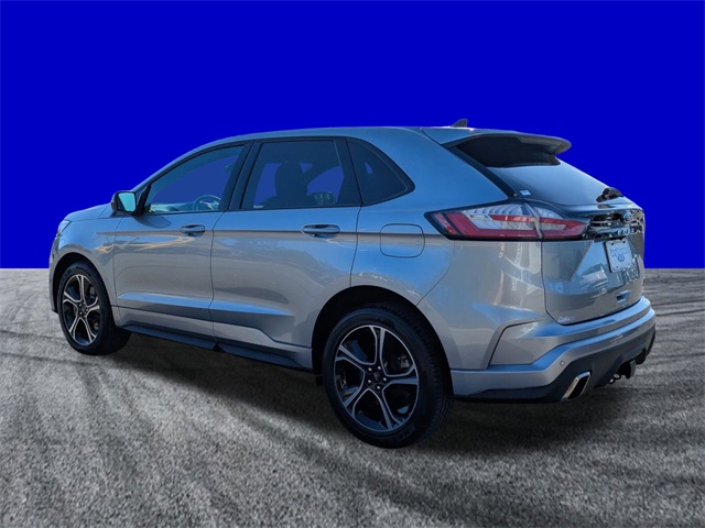2022 Ford Edge ST photo 6