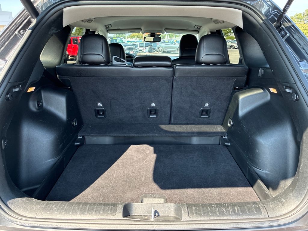 2023 Jeep Cherokee Altitude photo 21