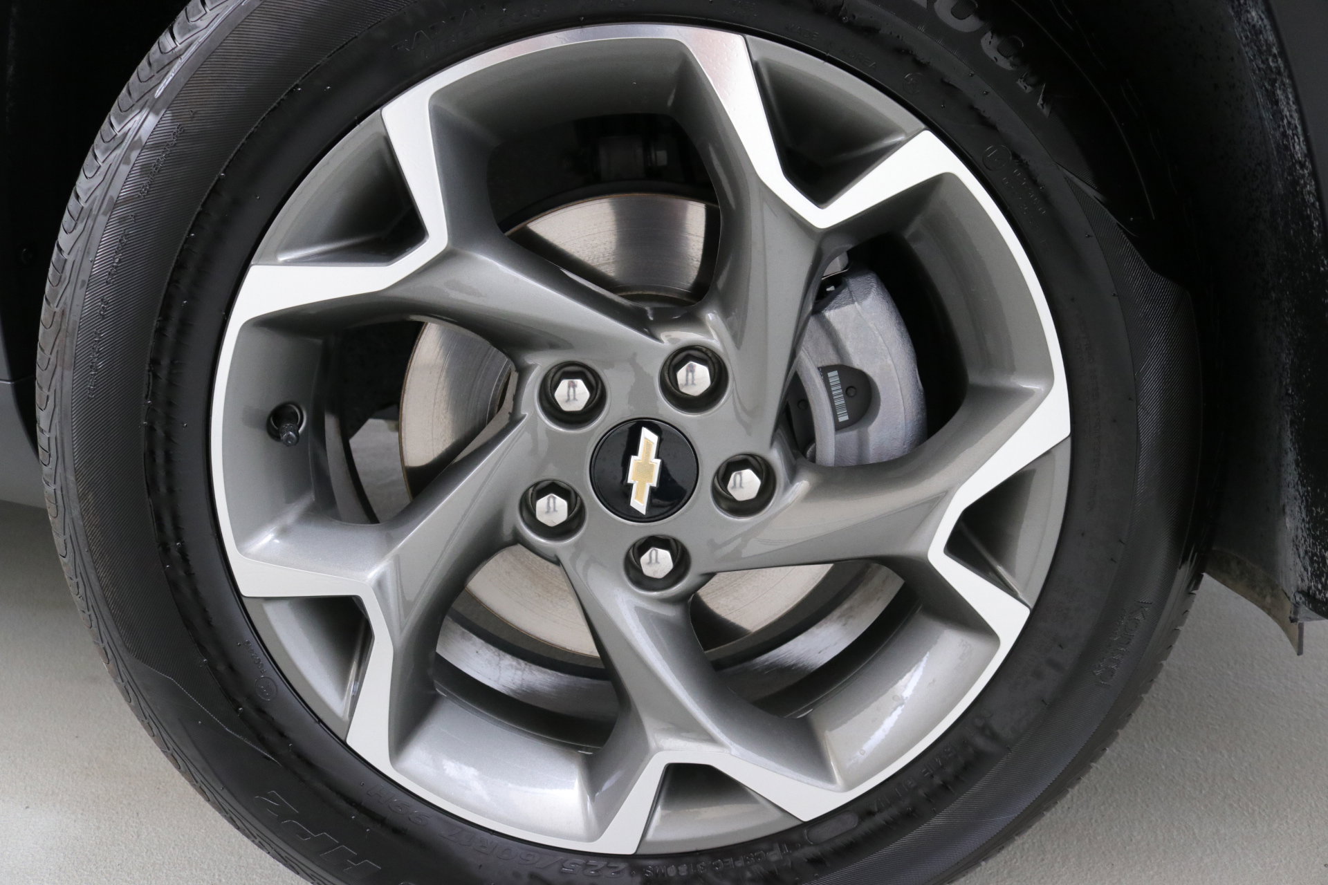 2025 Chevrolet Trax LT photo 27
