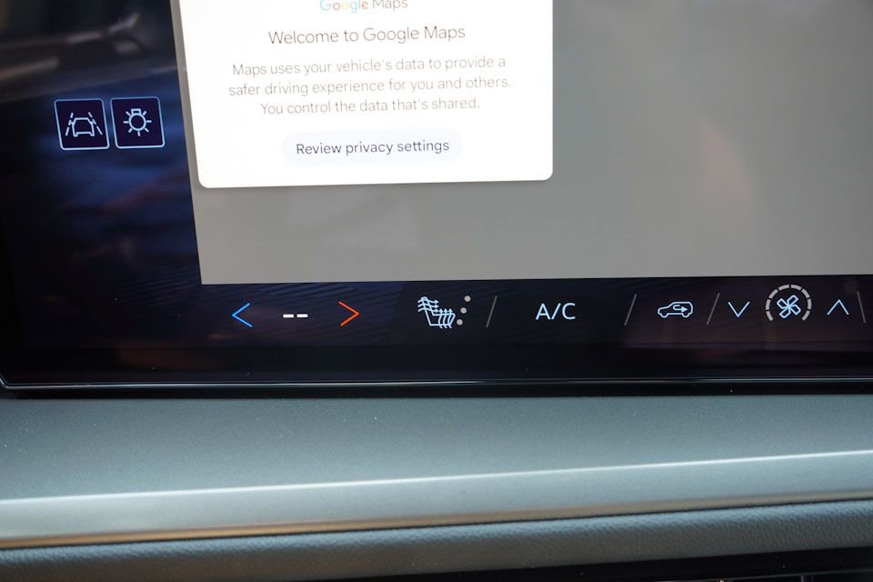 2026 Chevrolet Traverse photo 15