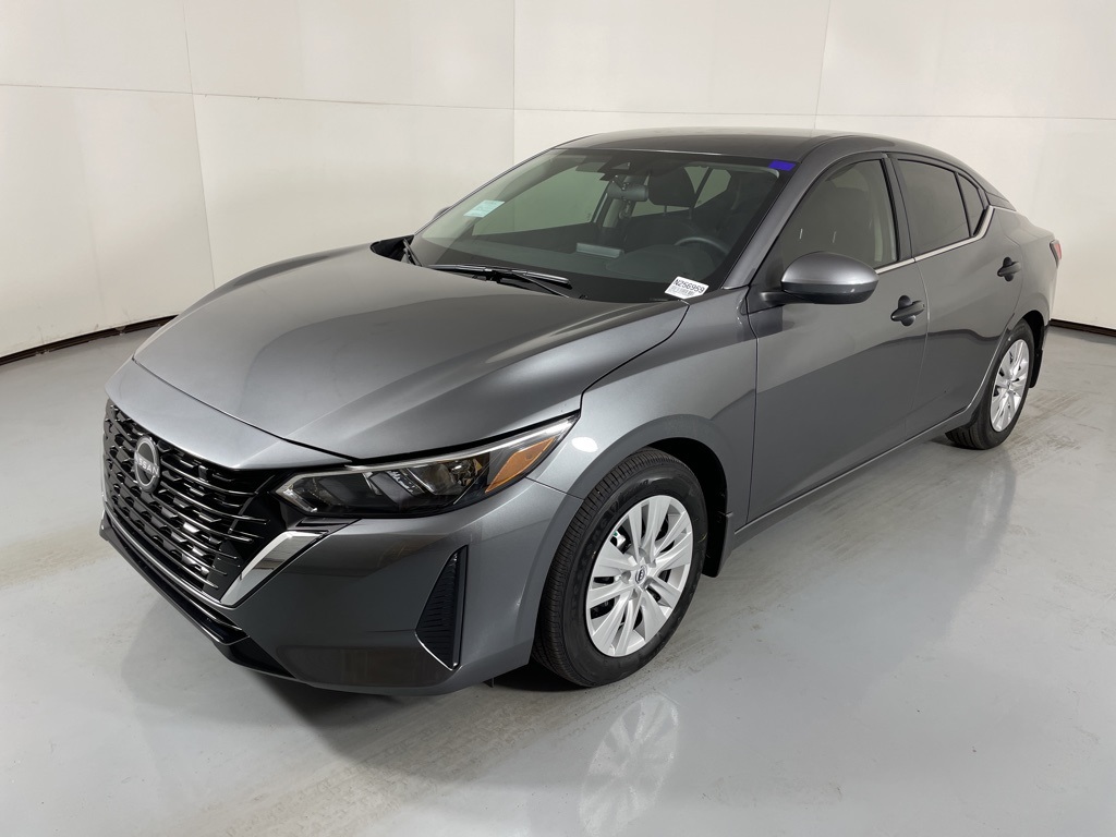 2025 Nissan Sentra S photo 4