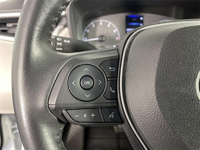 2023 Toyota Corolla Cross LE photo 14