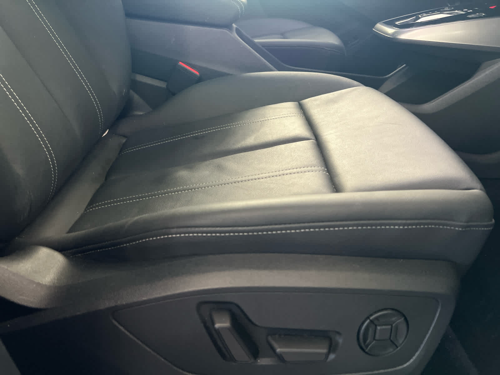2023 Audi Q4 40 E-tron Premium Plus photo 11