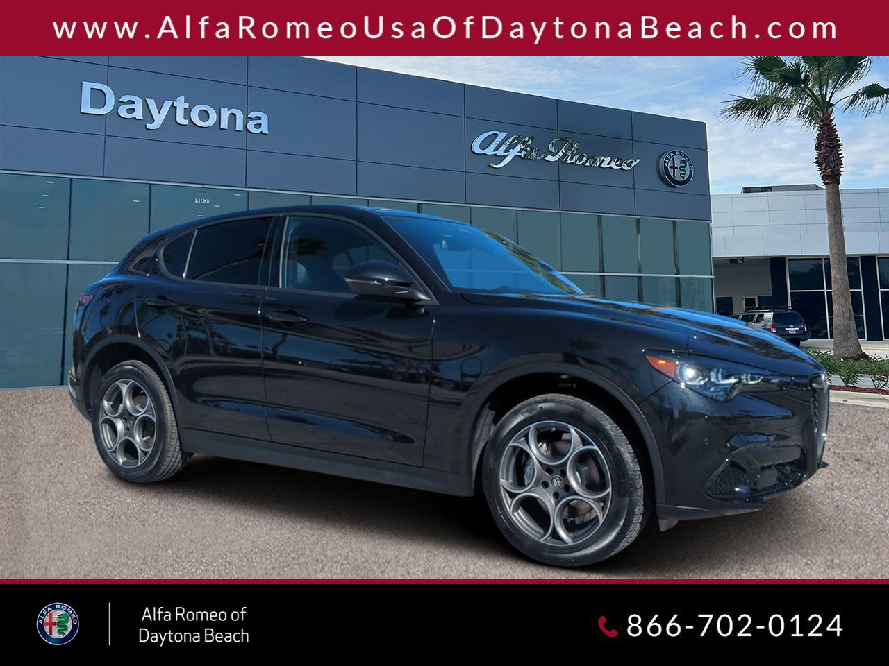 2025 Alfa Romeo Stelvio Intensa