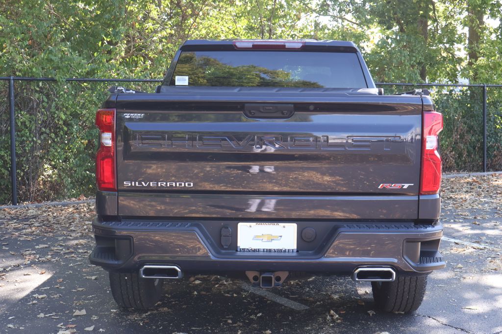 2022 Chevrolet Silverado 1500 RST photo 6