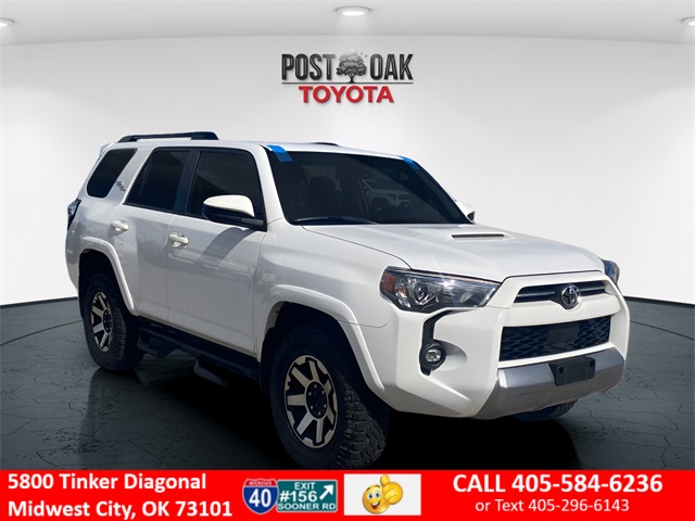 2022 Toyota 4Runner TRD Off-Road 4WD photo 2