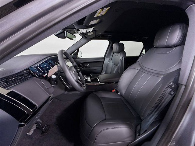 2025 Land Rover Range Rover Sport SE photo 11