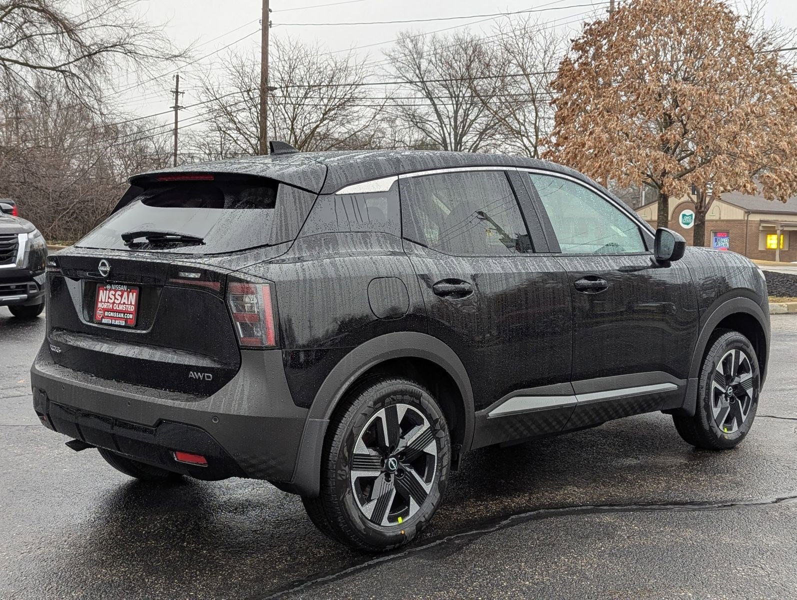 2025 Nissan Kicks SV photo 2
