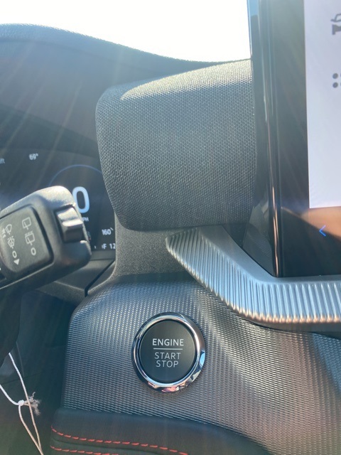 2025 Ford Explorer ST photo 24