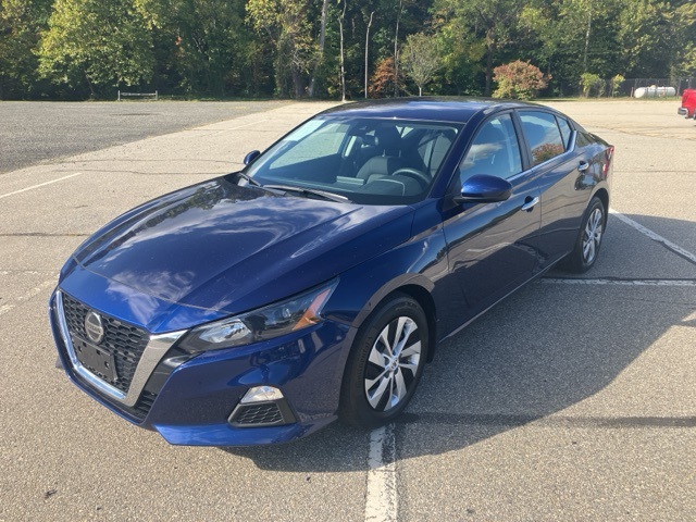 2022 Nissan Altima S's photo