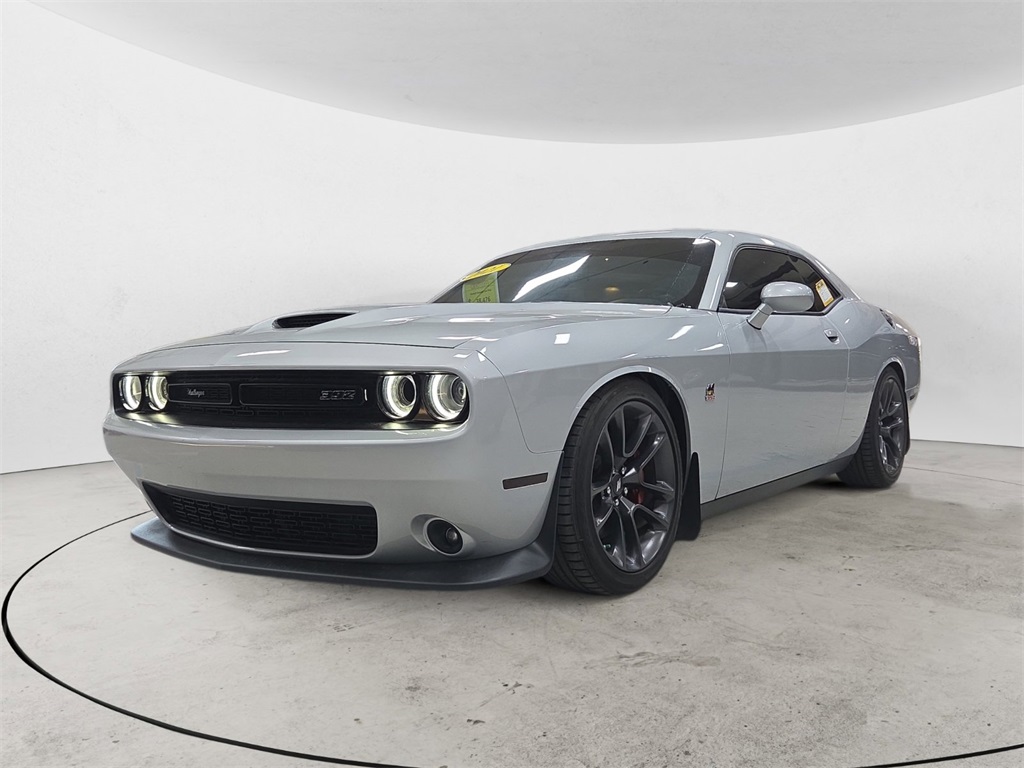 2021 Dodge Challenger R/T's photo