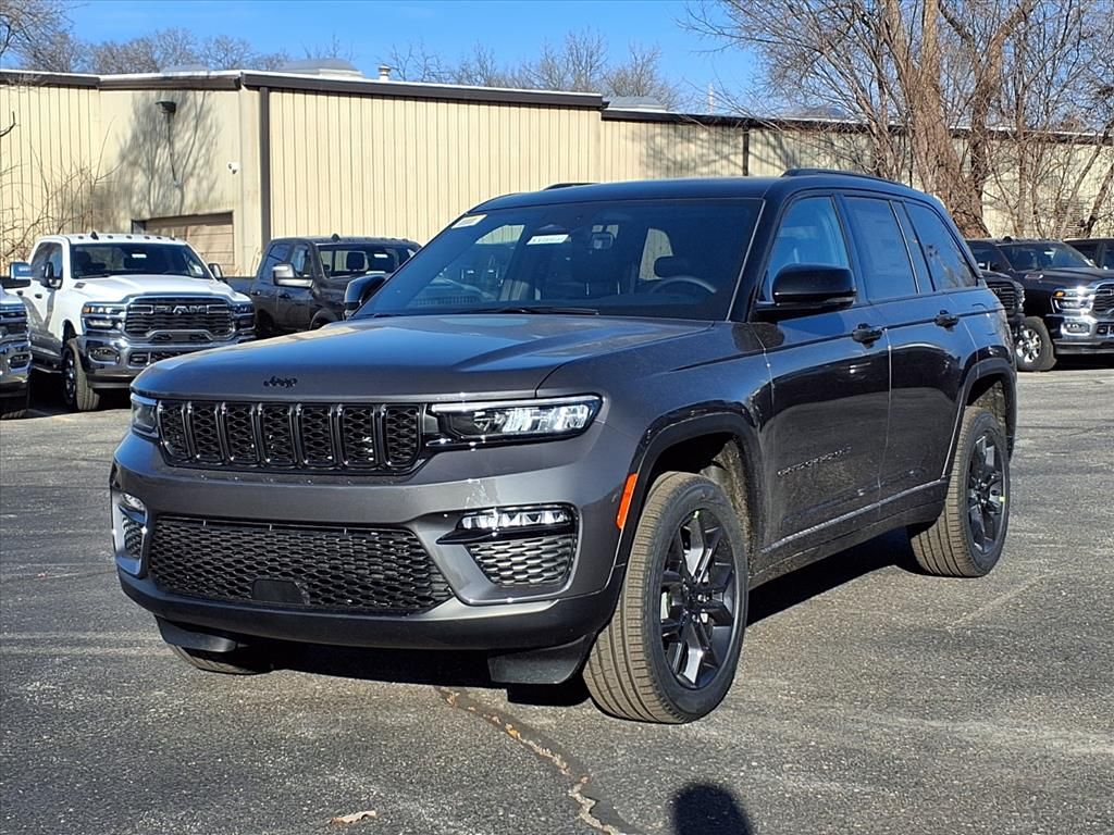 2025 Jeep Grand Cherokee Limited's photo