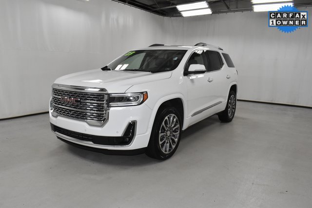 2023 Gmc Acadia Denali photo 2