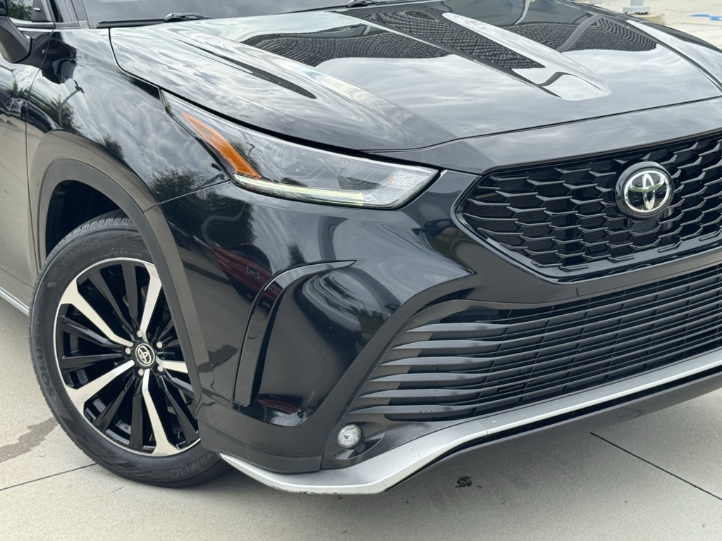 2021 Toyota Highlander XSE photo 4