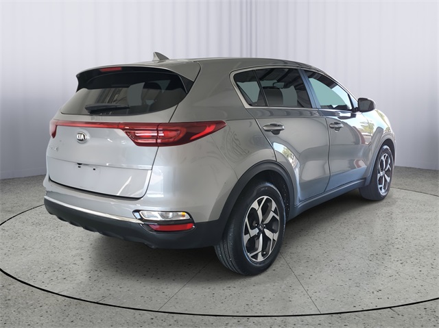 2022 Kia Sportage LX photo 3