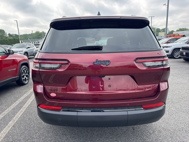 2025 Jeep Grand Cherokee Altitude X photo 4
