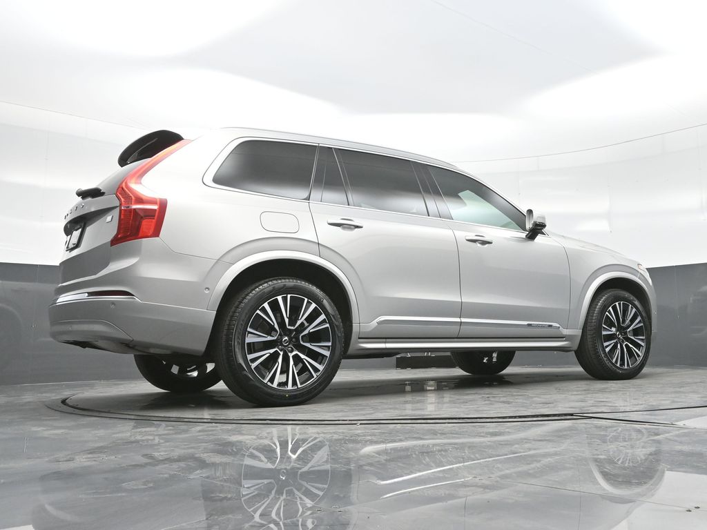 2023 Volvo XC90 T8 Plus photo 22