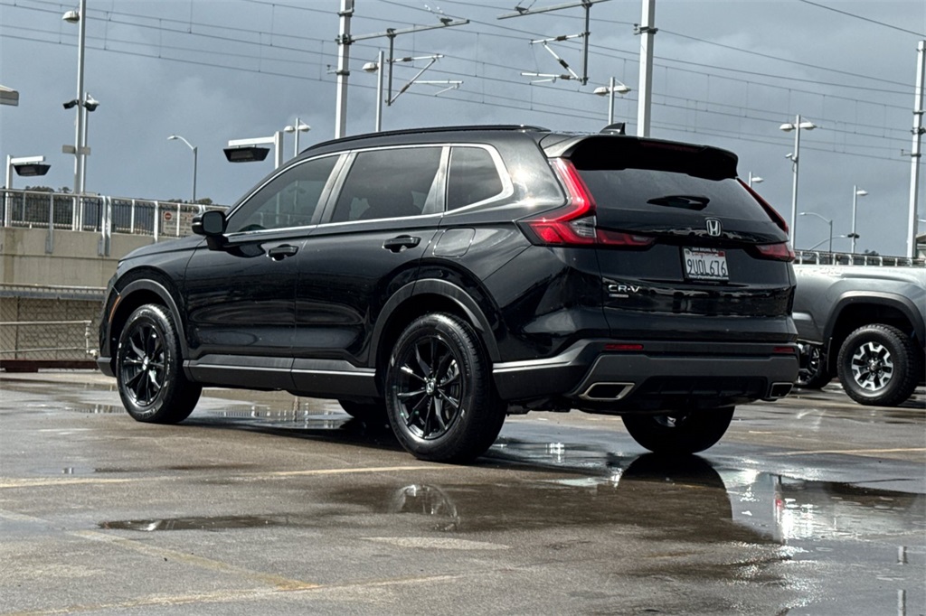 2023 Honda CR-V Hybrid Sport photo 2