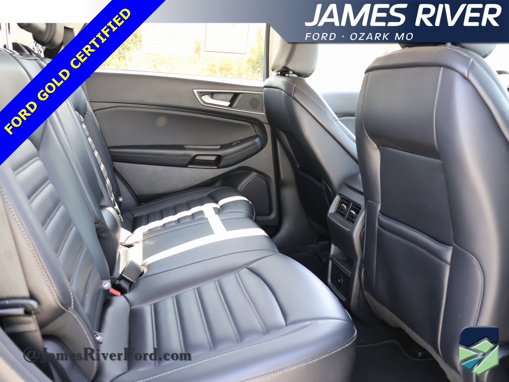 2024 Ford Edge SEL photo 12