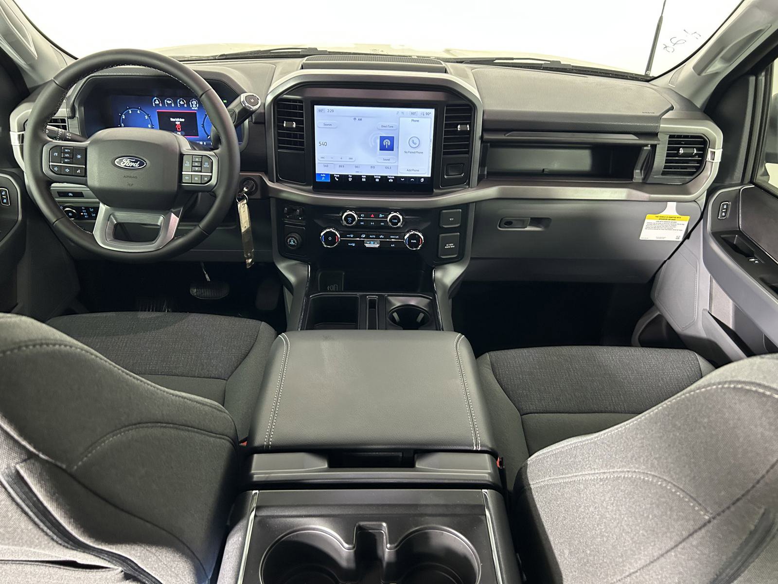 2025 Ford F-150 XLT photo 10