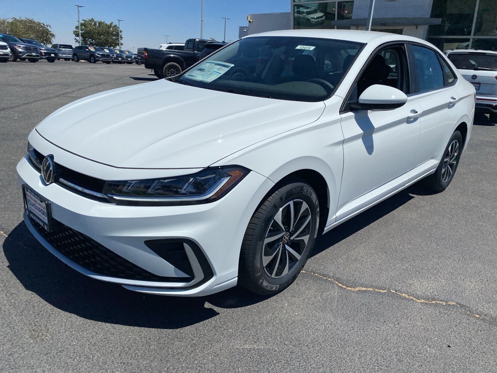 2025 Volkswagen Jetta 1.5T S photo 2