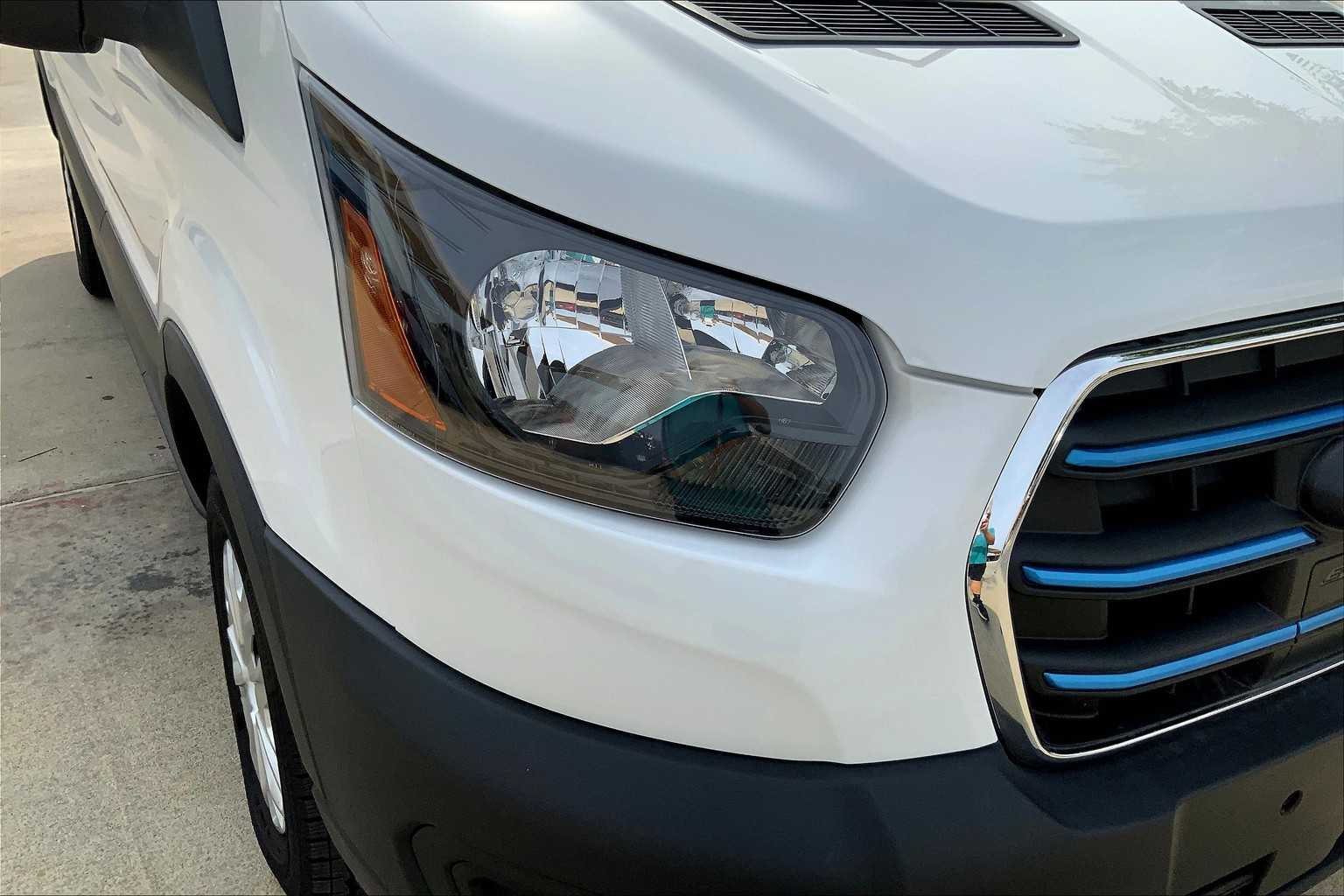 2023 Ford Transit photo 24