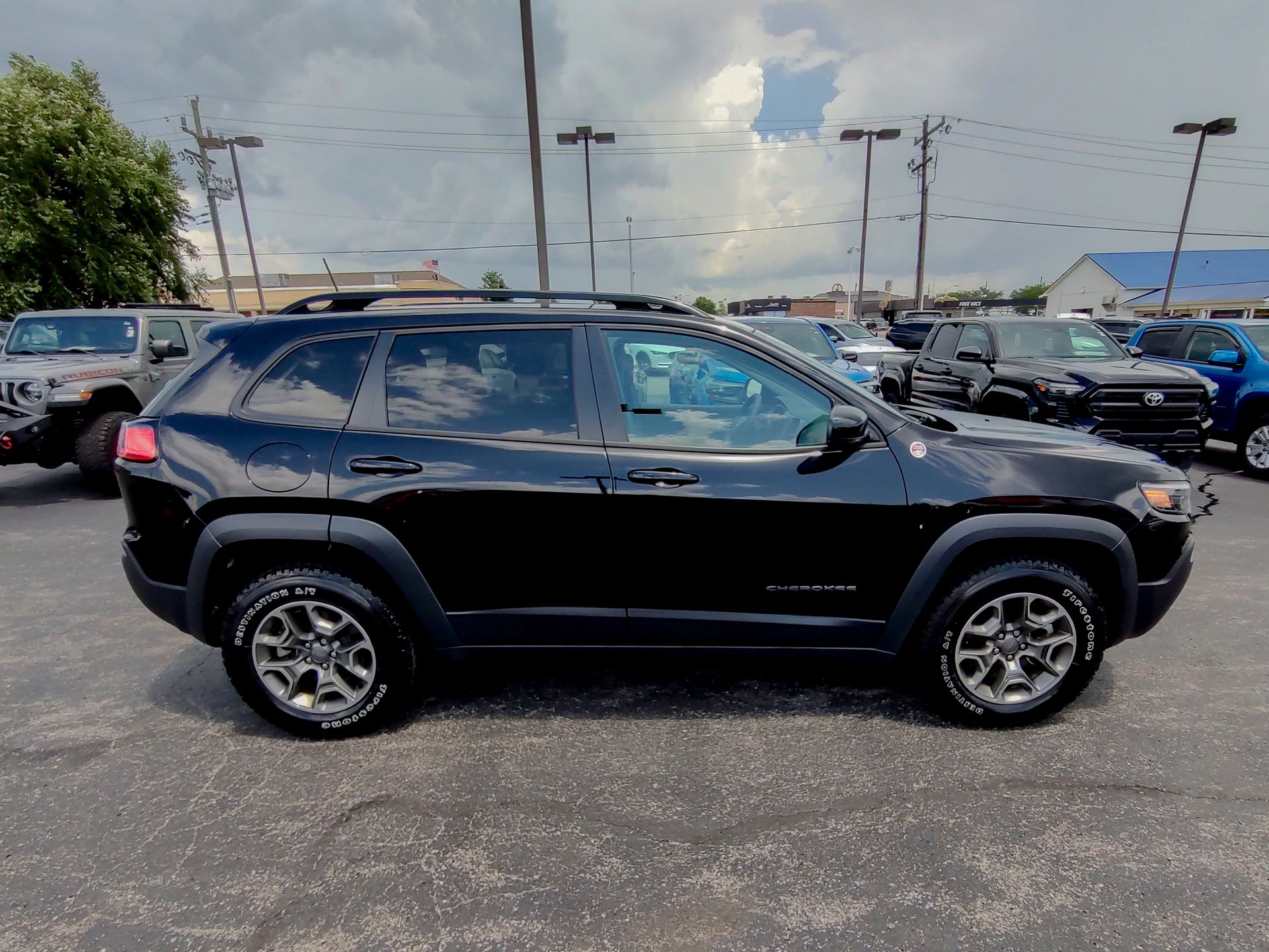 2022 Jeep Cherokee Trailhawk photo 15