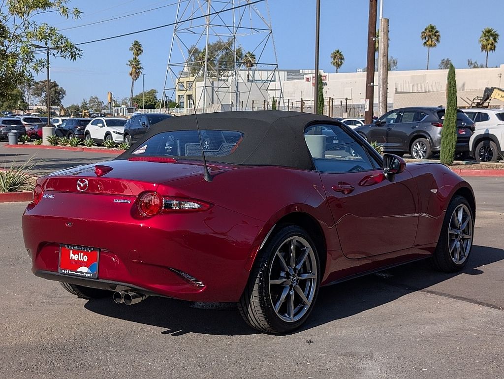 2023 Mazda MX-5 Miata Miata Grand Touring photo 9