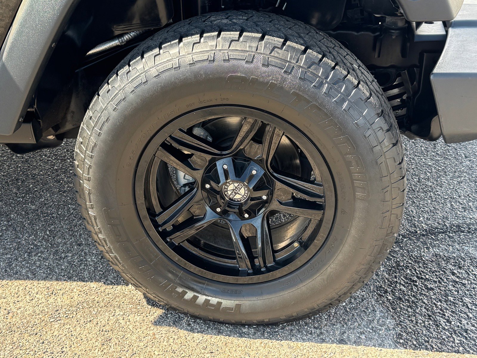 2018 Jeep Wrangler Willys Wheeler photo 9