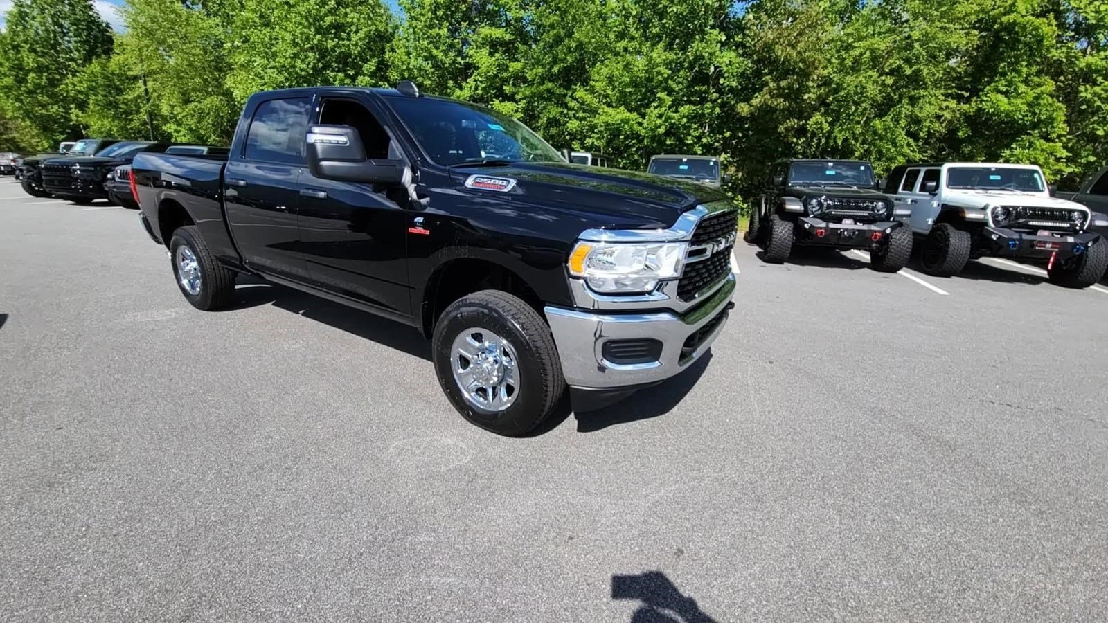 2024 Ram 2500 Tradesman photo 4