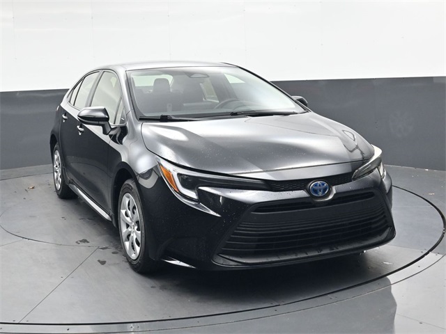2023 Toyota Corolla Hybrid LE photo 2