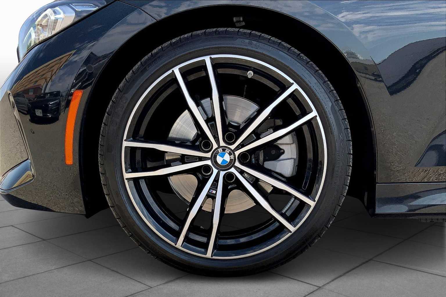 2024 Bmw 330i photo 10