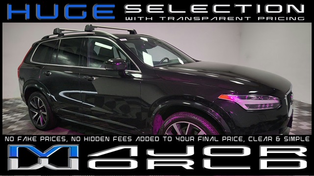 2018 Volvo XC90 Momentum's photo