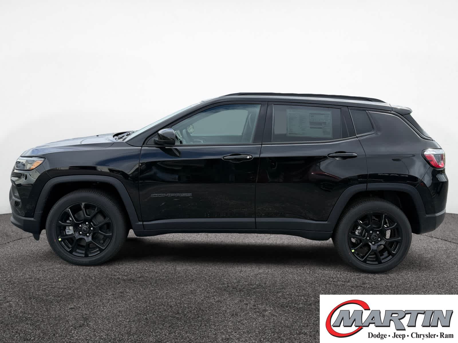 2026 Jeep Compass Latitude Altitude photo 2