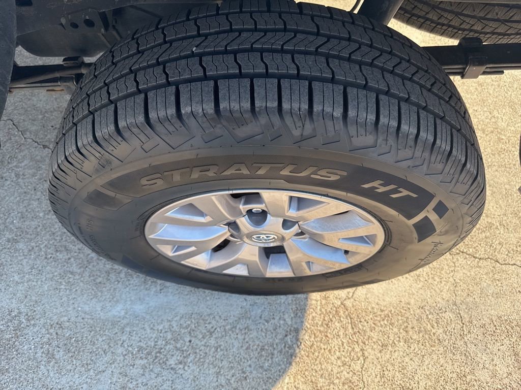 2018 Toyota Tacoma SR5 V6 photo 9