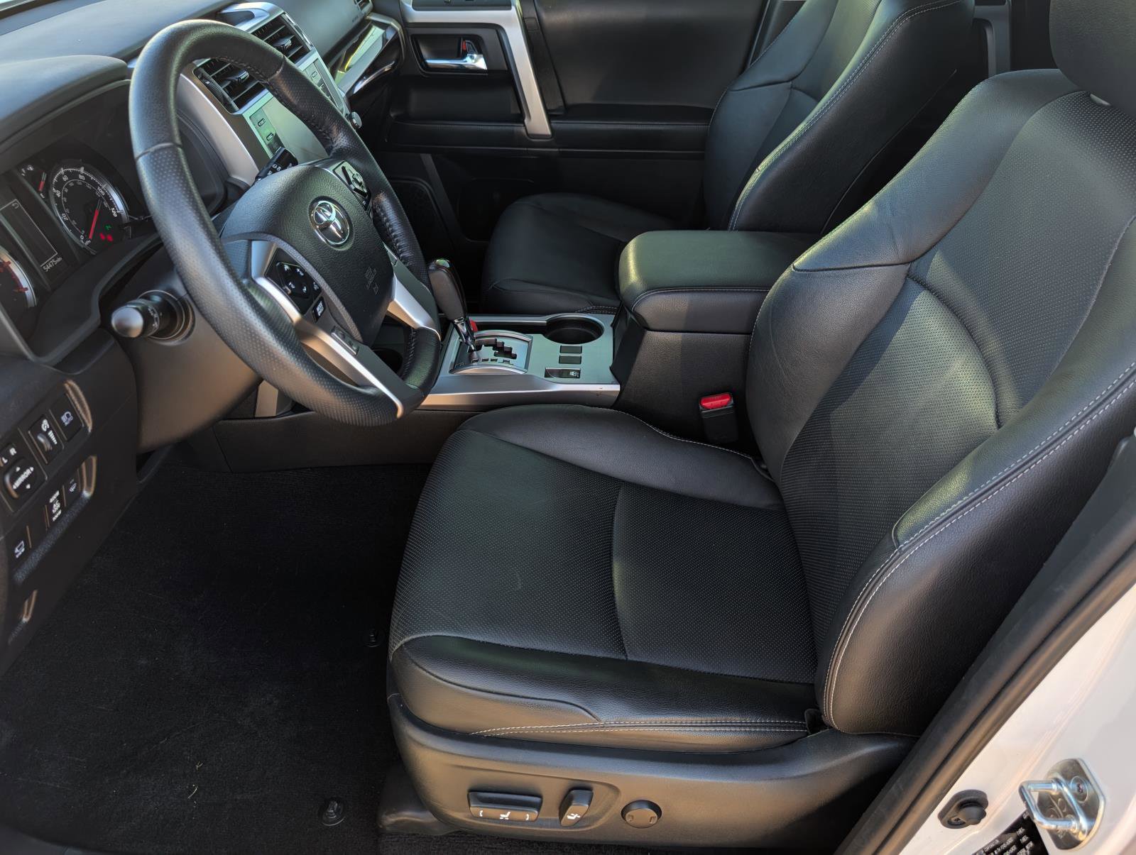 2023 Toyota 4Runner Limited photo 22