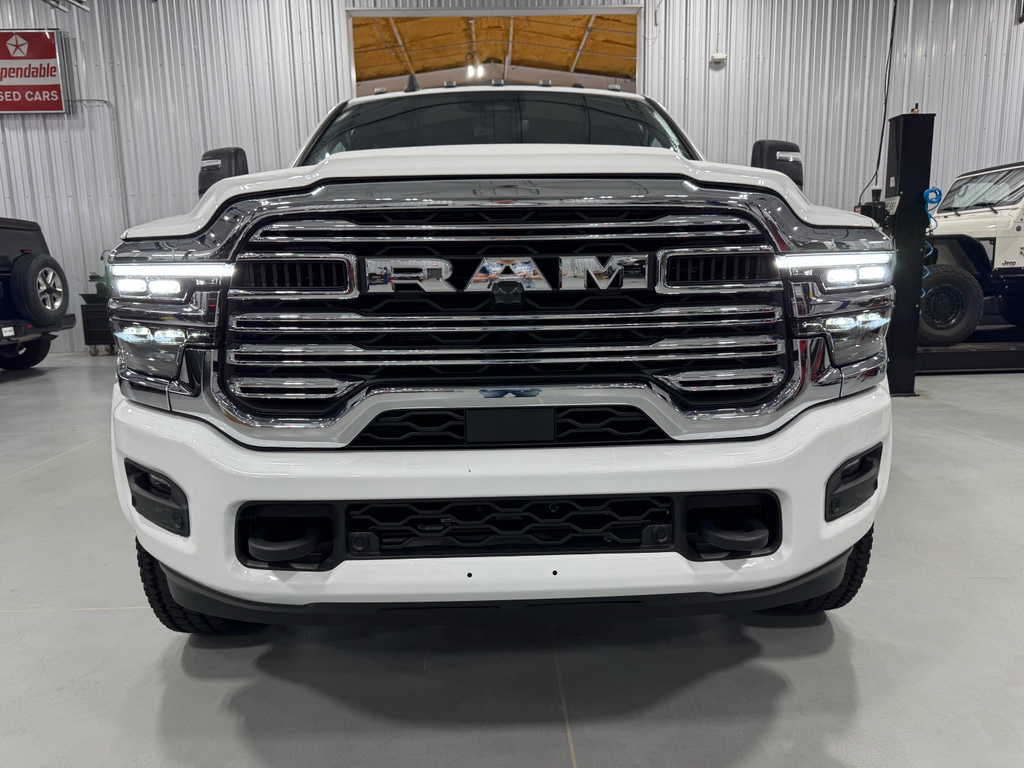 2025 Ram 4500 photo 21