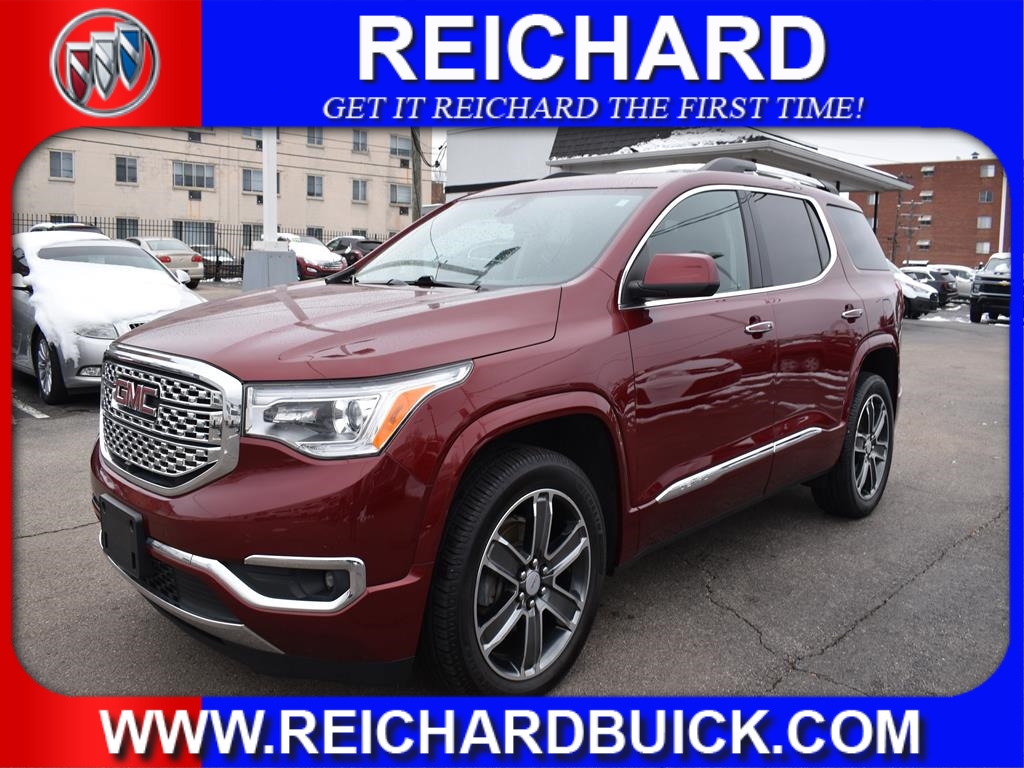 2018 GMC Acadia Denali's photo