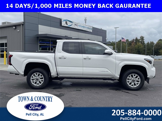 2024 Toyota Tacoma SR5 photo 3