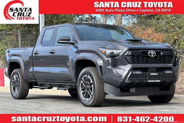 2025 Toyota Tacoma TRD Sport's photo