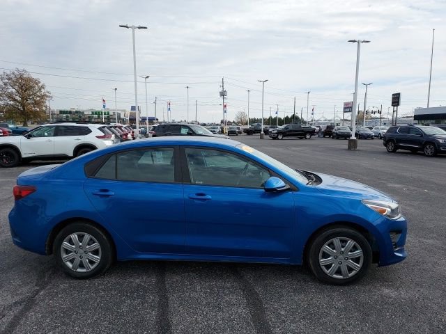 2023 Kia Rio S photo 2