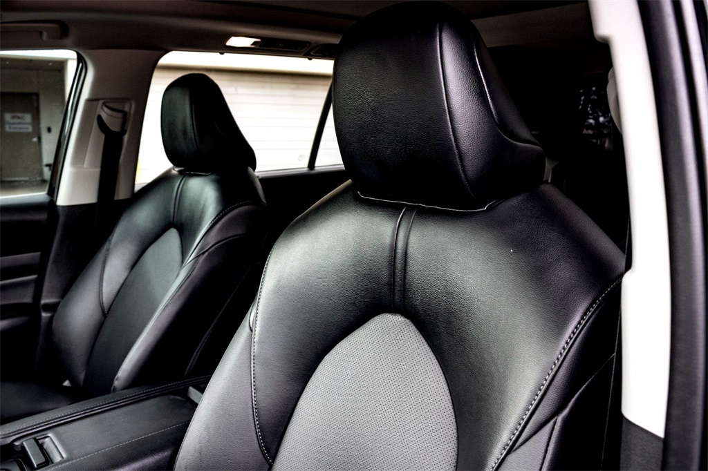 2024 Toyota Grand Highlander XLE photo 13