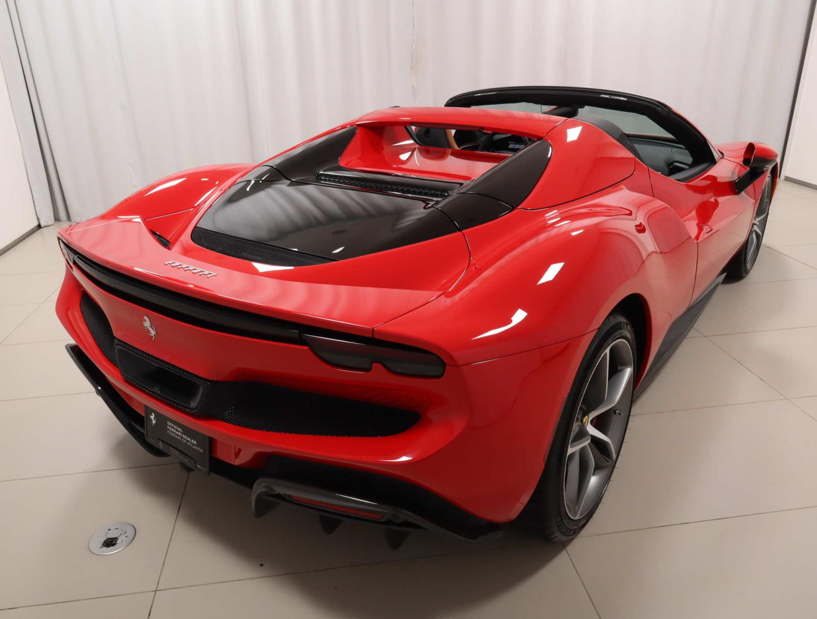 2024 Ferrari 296 GTS photo 9