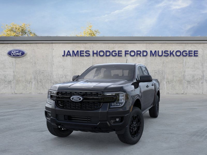 2025 Ford Ranger XLT photo 2