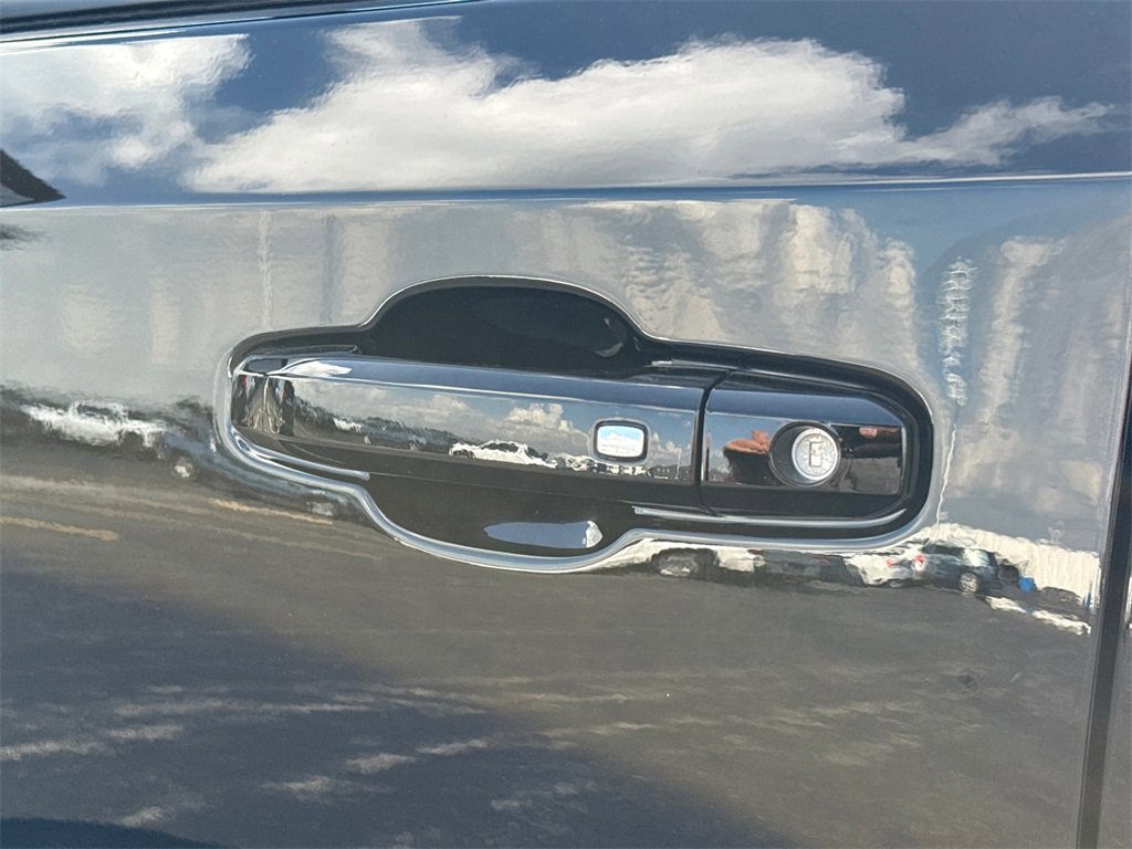 2026 Gmc Sierra 1500 Elevation photo 13