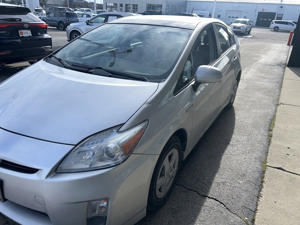 2010 Toyota Prius IV's photo