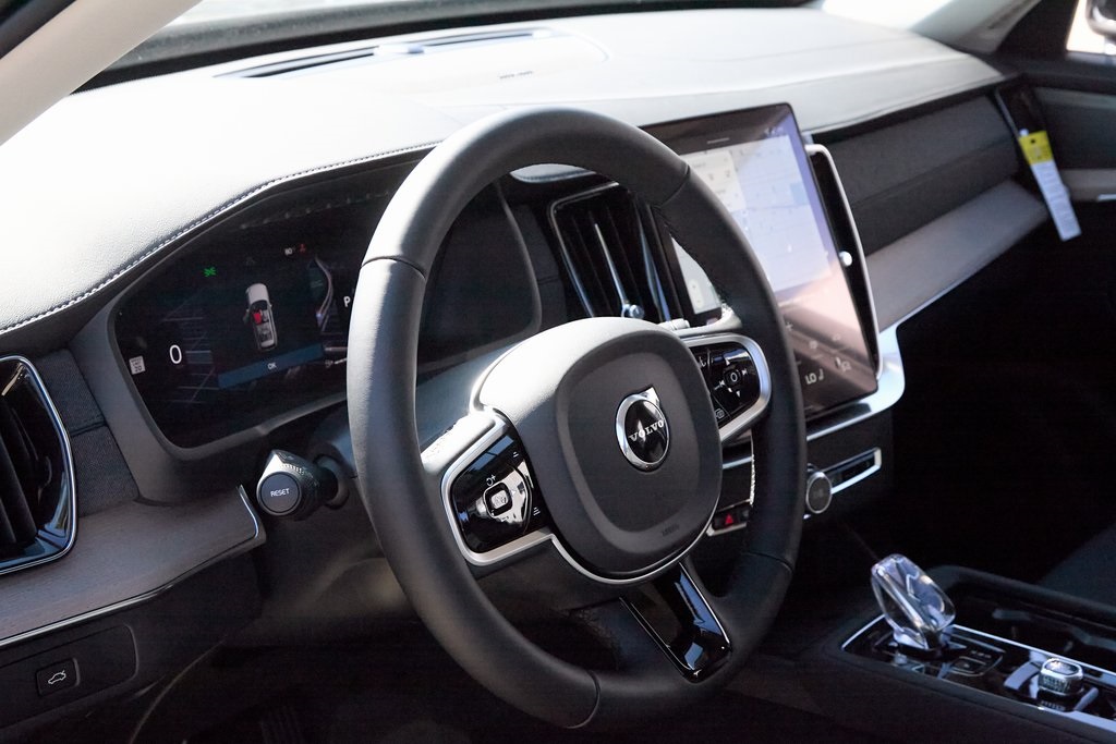 2026 VOLVO XC90 - Image 20