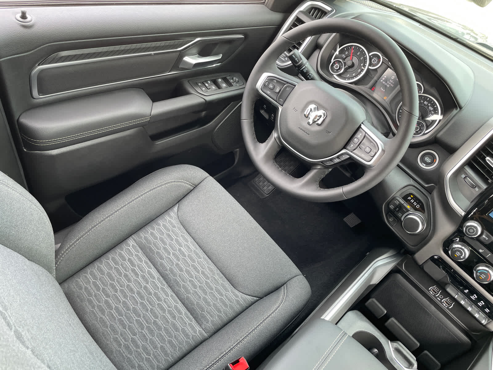 2025 Ram 1500 Big Horn photo 15