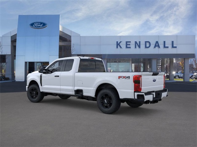2026 Ford F-350 photo 3