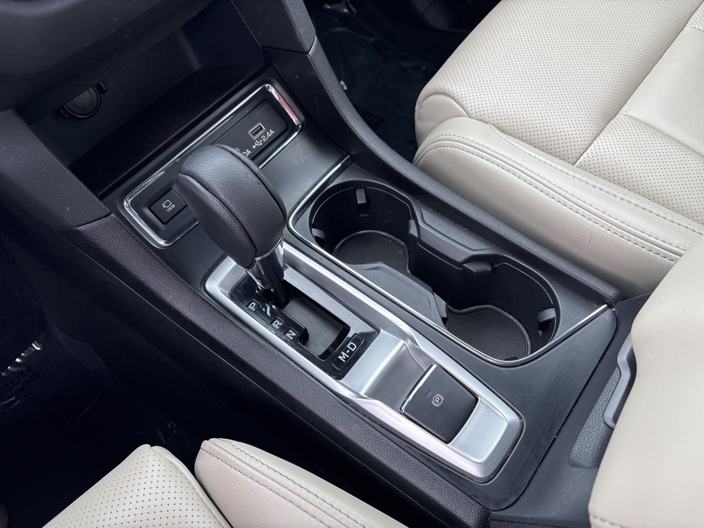 2023 Subaru Ascent Limited photo 17